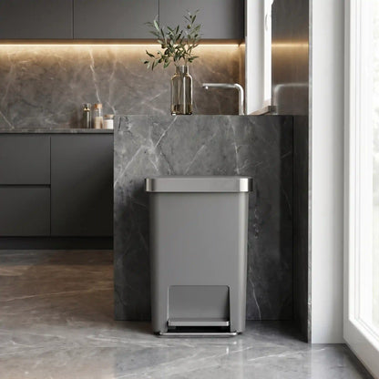45L Hybrid Step Can