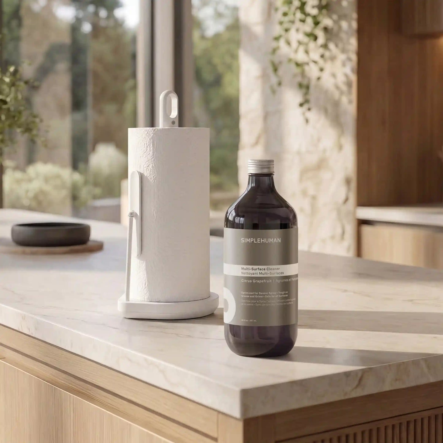 Paper Towel Holder with Spray